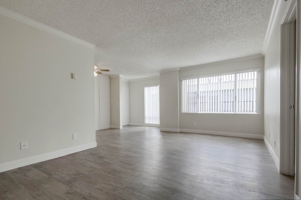 Virtual tour photo 10 of 29 for 734 Sapphire St #3
