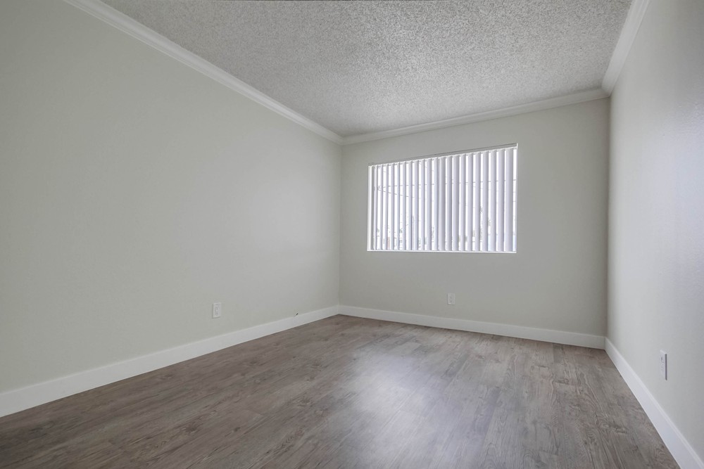 Virtual tour photo 22 of 29 for 734 Sapphire St #3