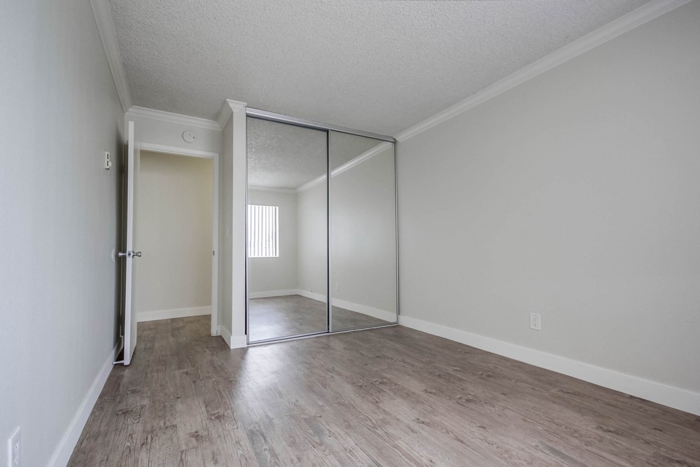 Virtual tour photo 23 of 29 for 734 Sapphire St #3