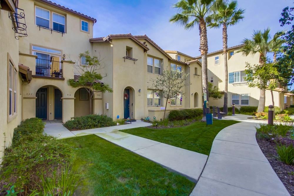 Virtual tour photo 4 of 47 for 735 Anchor Cove
