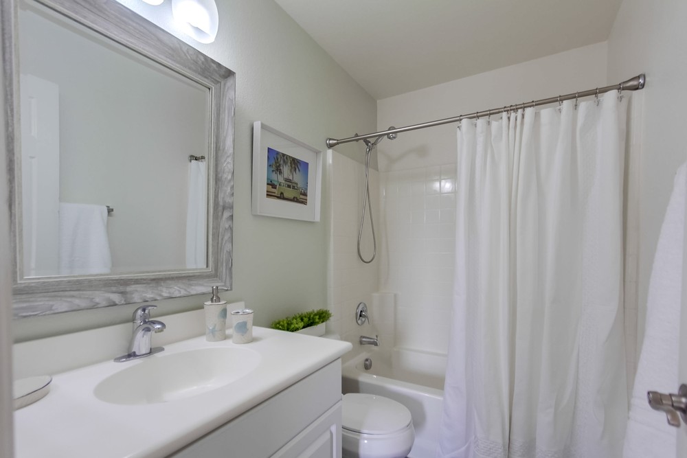 Virtual tour photo 39 of 47 for 735 Anchor Cove