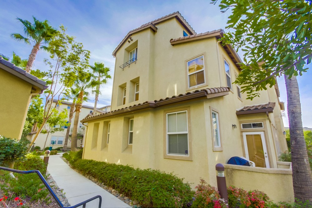 Virtual tour photo 44 of 47 for 735 Anchor Cove