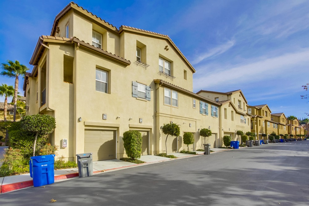 Virtual tour photo 45 of 47 for 735 Anchor Cove