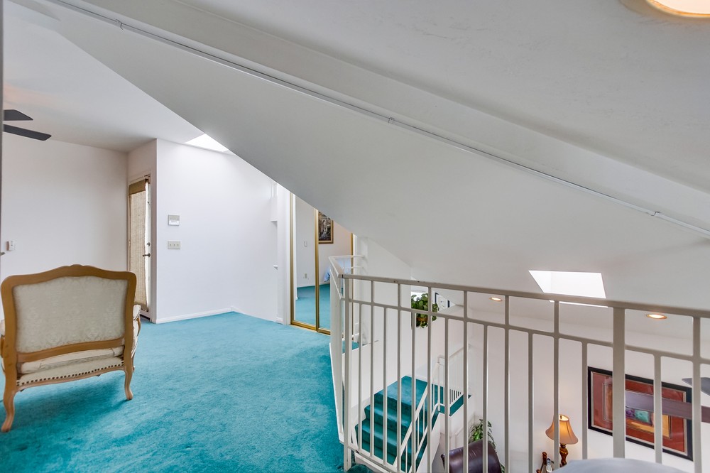 Virtual tour photo 39 of 72 for 735 Santa Clara Place #1
