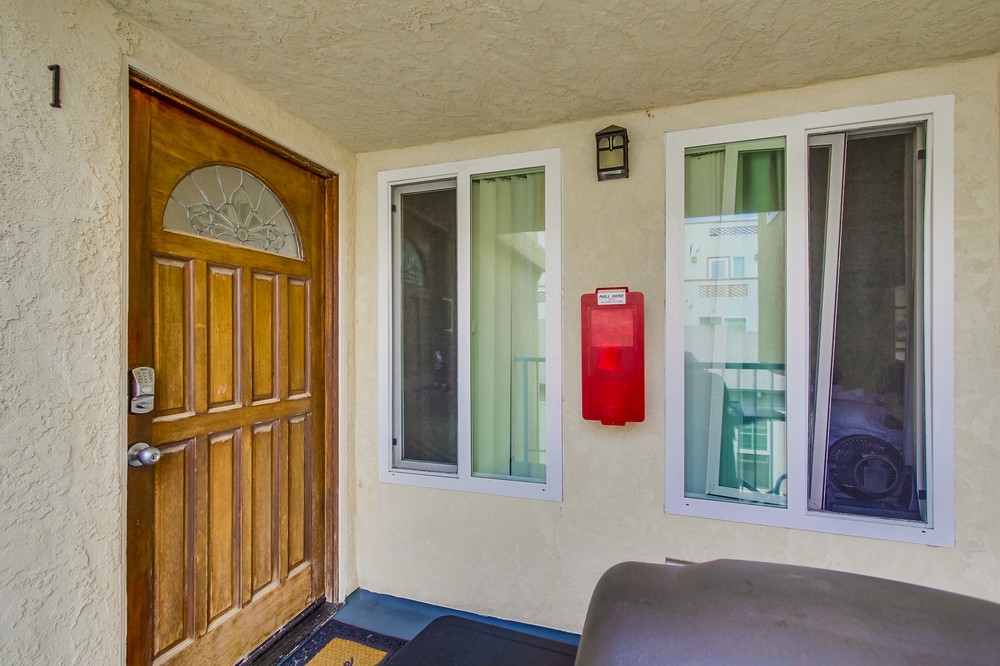 Virtual tour photo 49 of 72 for 735 Santa Clara Place #1