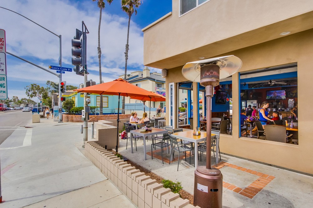 Virtual tour photo 60 of 72 for 735 Santa Clara Place #1