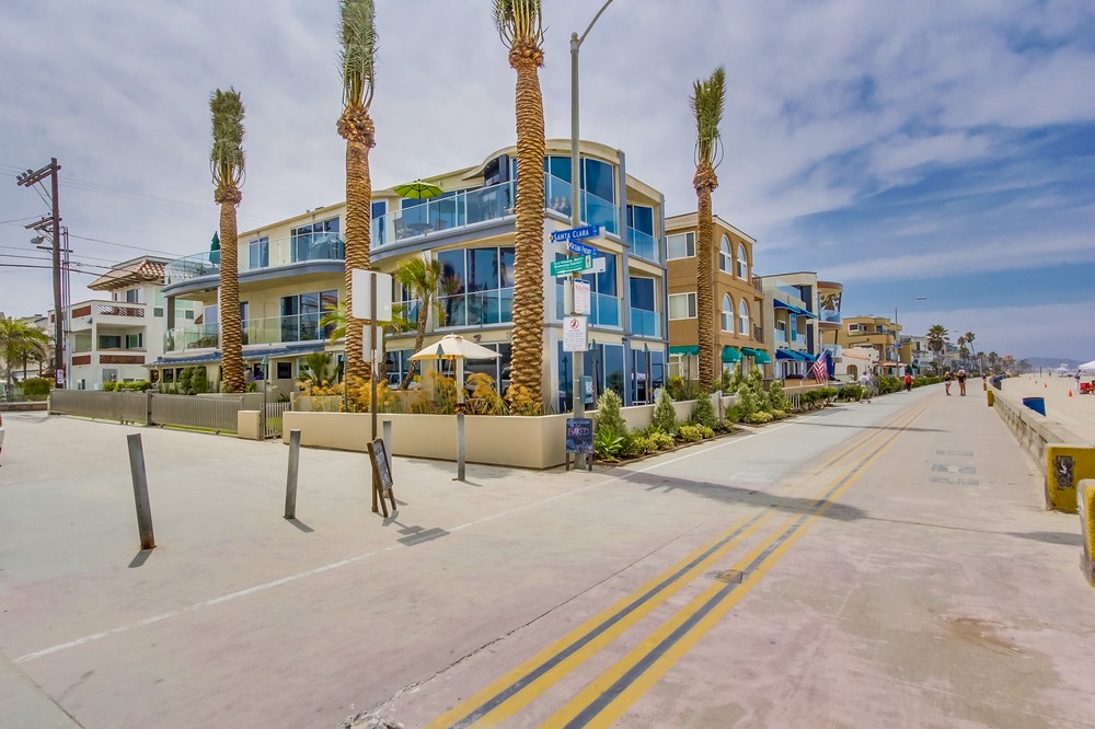 Virtual tour photo 64 of 72 for 735 Santa Clara Place #1