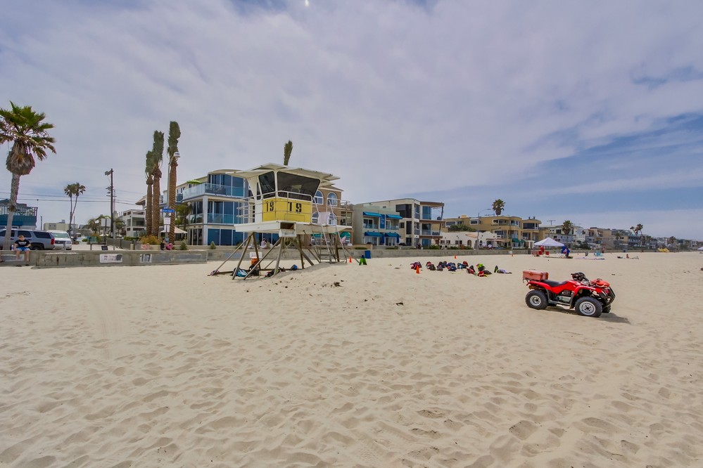 Virtual tour photo 65 of 72 for 735 Santa Clara Place #1