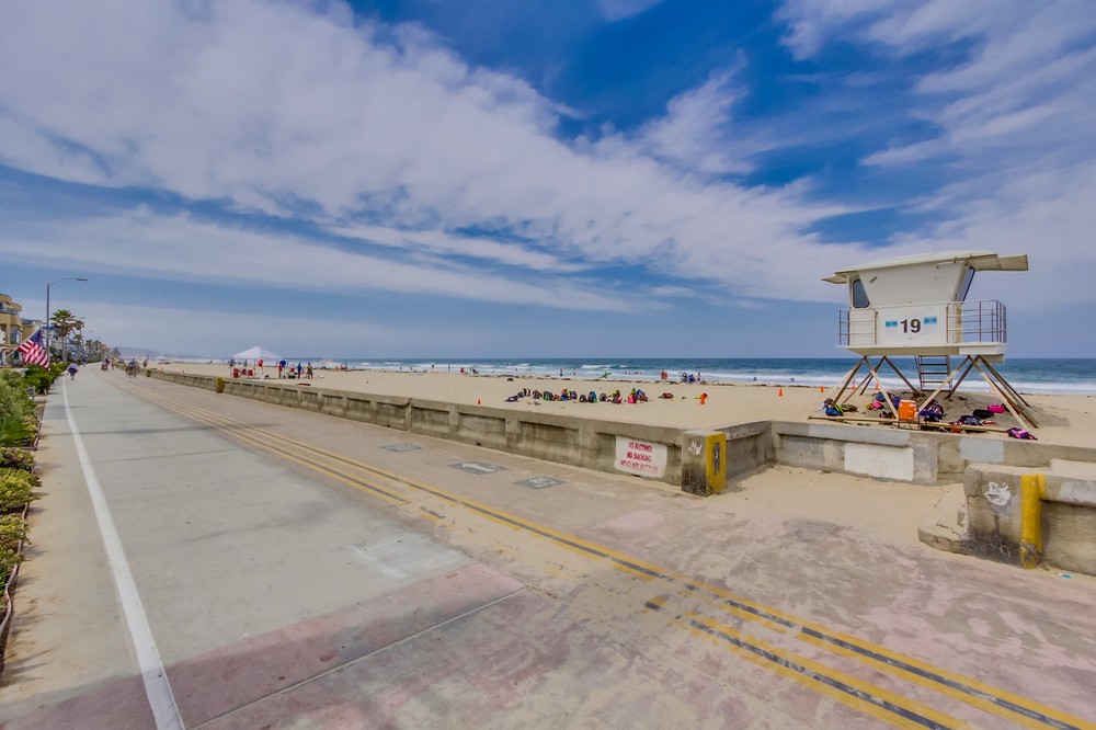 Virtual tour photo 66 of 72 for 735 Santa Clara Place #1