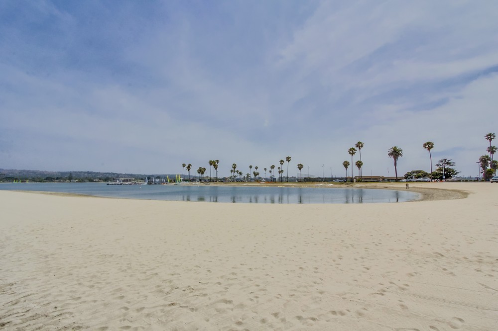 Virtual tour photo 71 of 72 for 735 Santa Clara Place #1