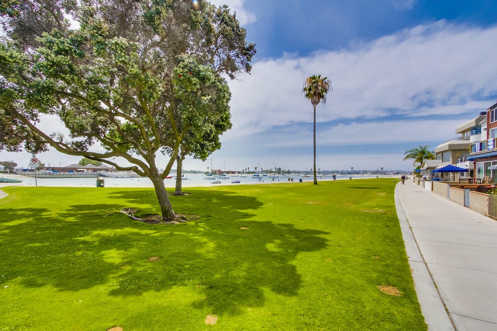 Virtual tour photo 72 of 72 for 735 Santa Clara Place #1