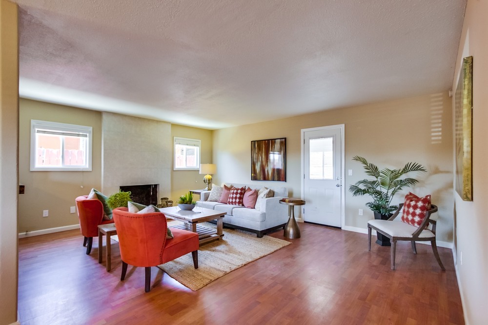 Virtual tour photo 8 of 39 for 7352 Prairie Mound Way