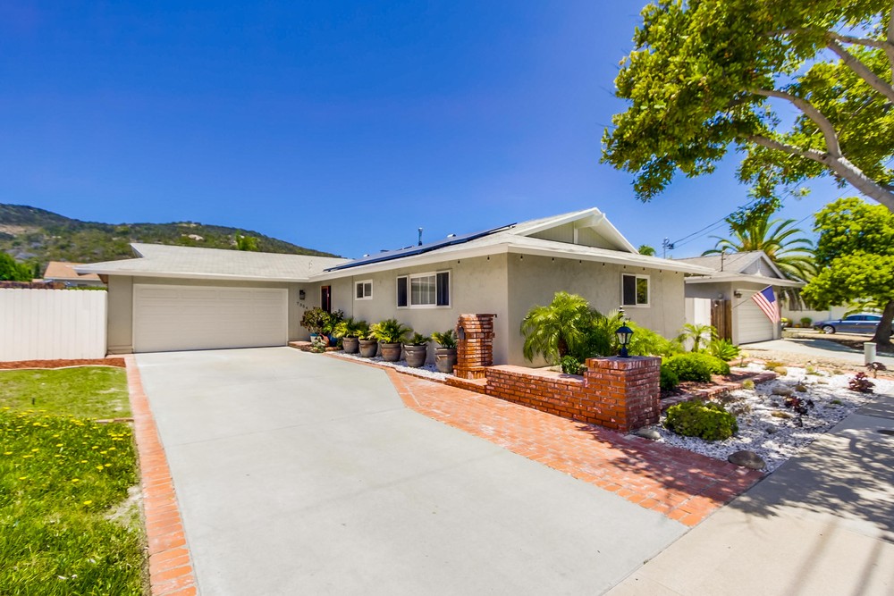 Virtual tour photo 3 of 41 for 7354 Ballinger Ave