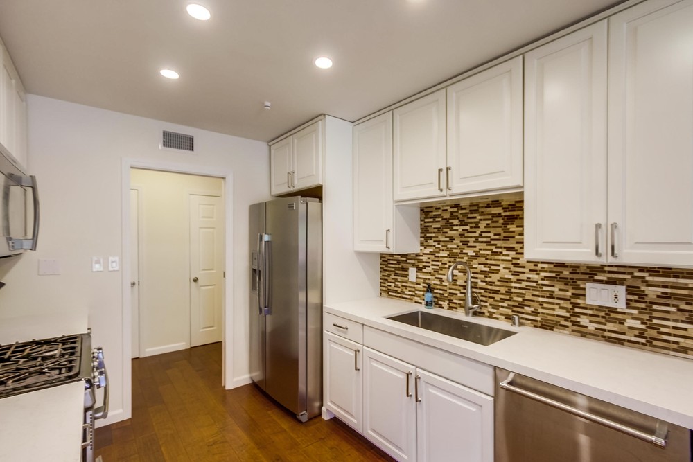 Virtual tour photo 16 of 41 for 7354 Ballinger Ave