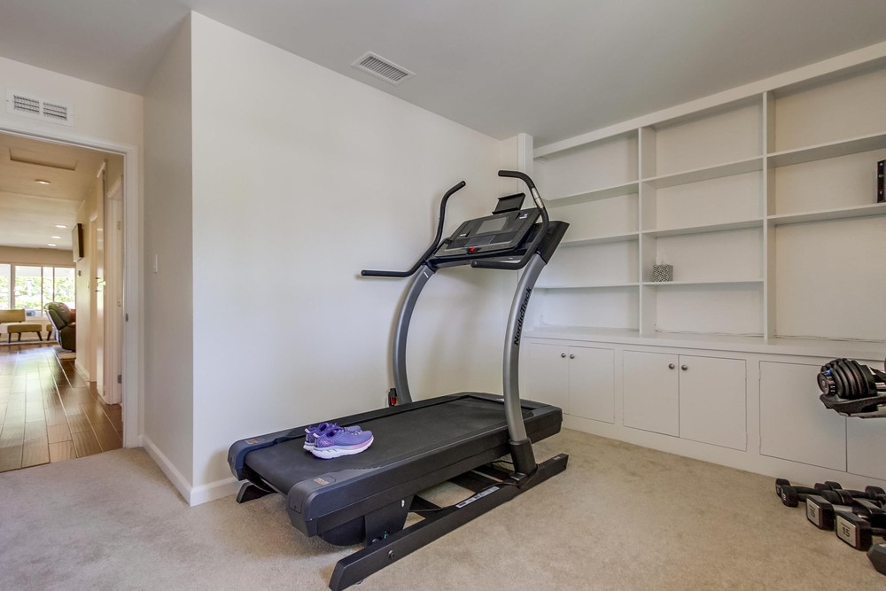 Virtual tour photo 30 of 41 for 7354 Ballinger Ave