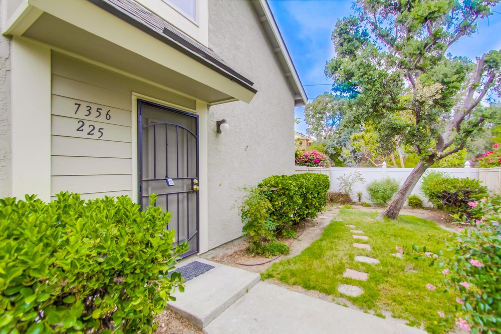 Virtual tour photo 4 of 33 for 7356 Tooma St #225