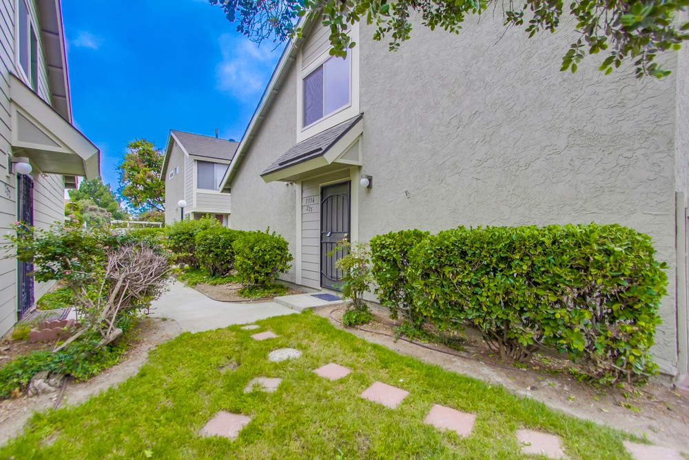 Virtual tour photo 5 of 33 for 7356 Tooma St #225