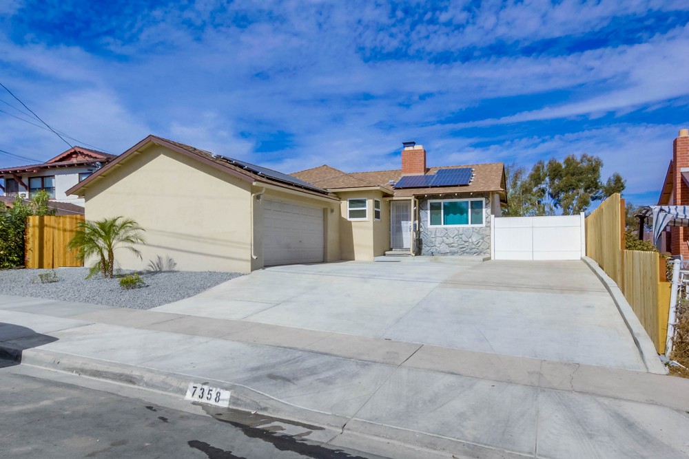 Virtual tour photo 3 of 42 for 7358 Gribble St