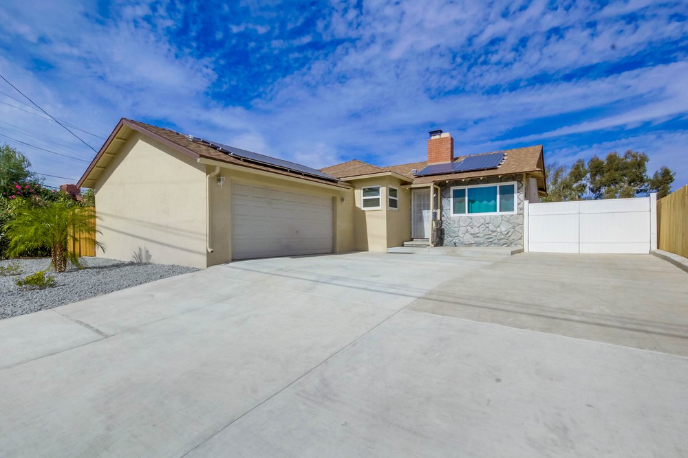 Virtual tour photo 5 of 42 for 7358 Gribble St