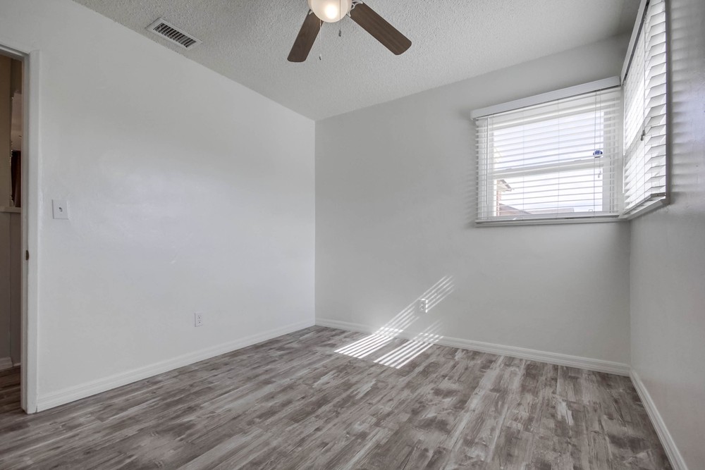 Virtual tour photo 27 of 42 for 7358 Gribble St