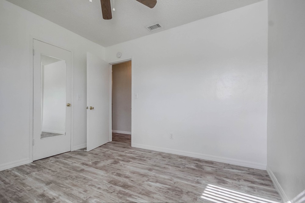 Virtual tour photo 28 of 42 for 7358 Gribble St