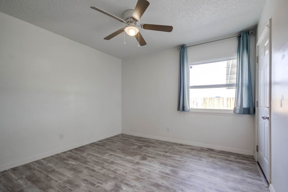 Virtual tour photo 34 of 42 for 7358 Gribble St