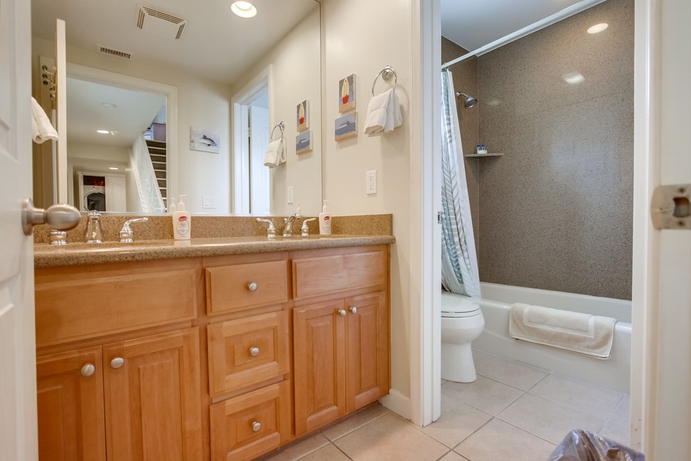 Virtual tour photo 19 of 60 for 736 Island Ct