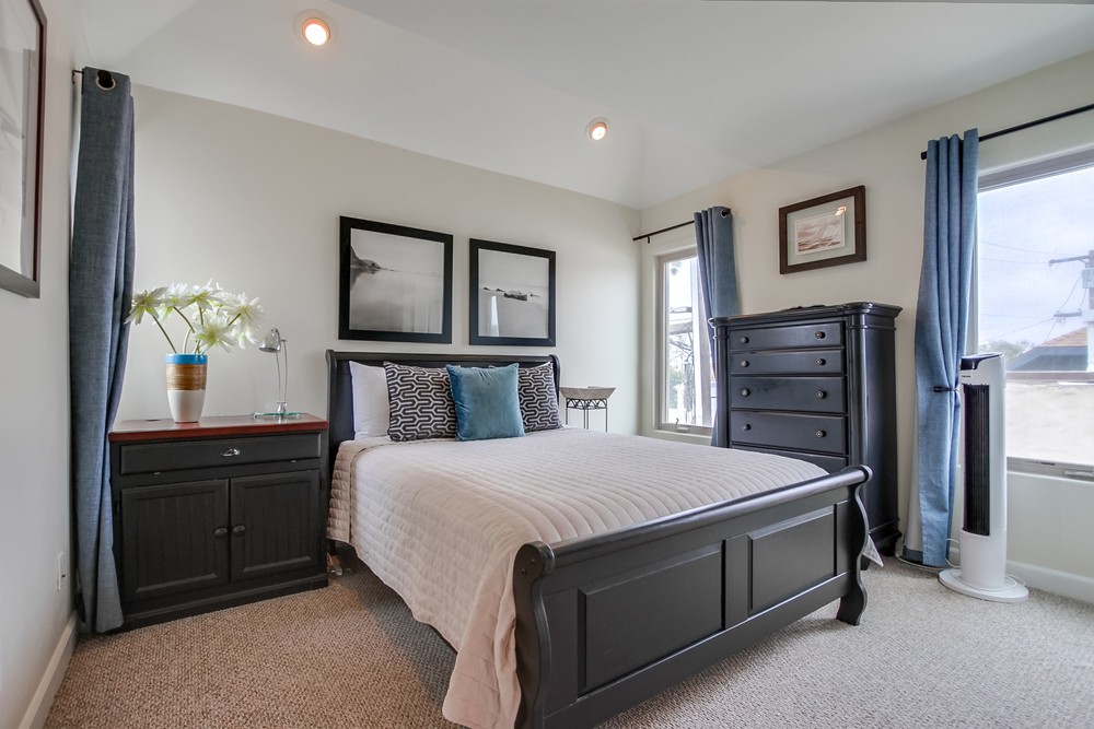 Virtual tour photo 23 of 60 for 736 Island Ct