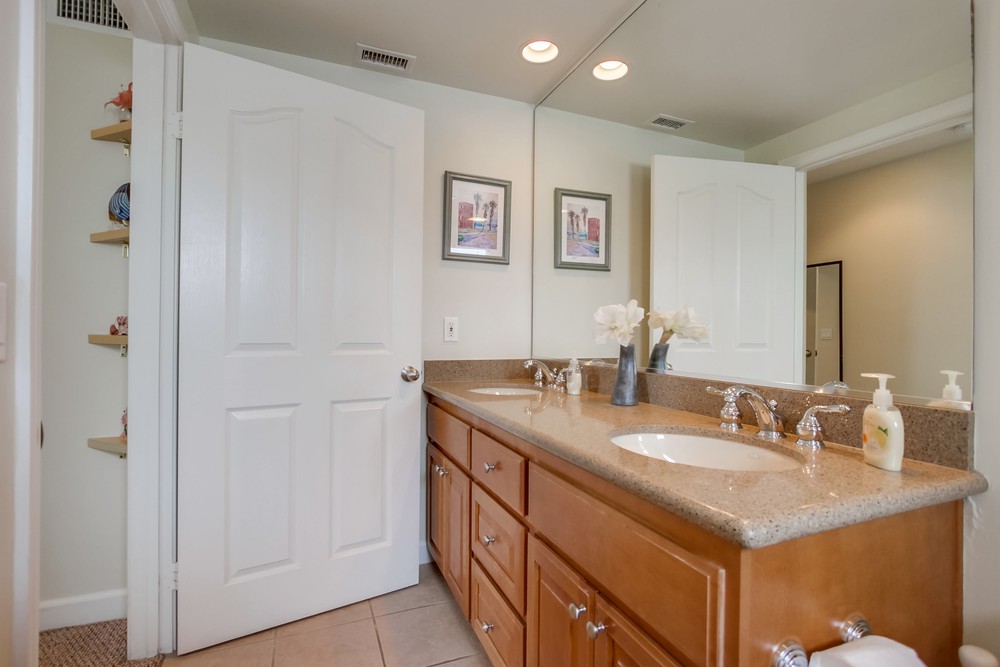 Virtual tour photo 28 of 60 for 736 Island Ct