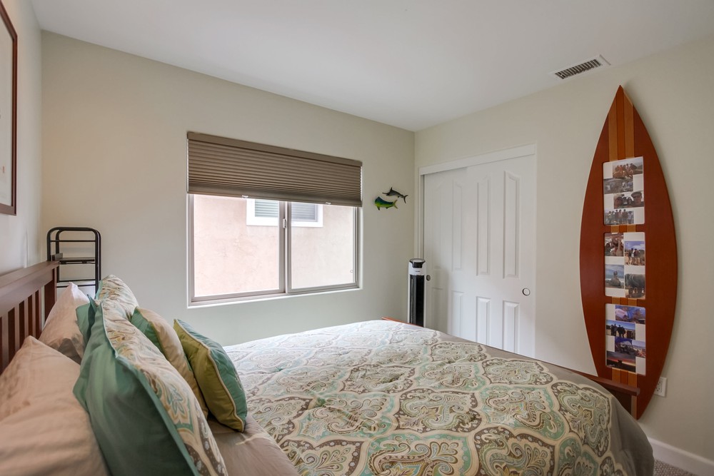 Virtual tour photo 33 of 60 for 736 Island Ct