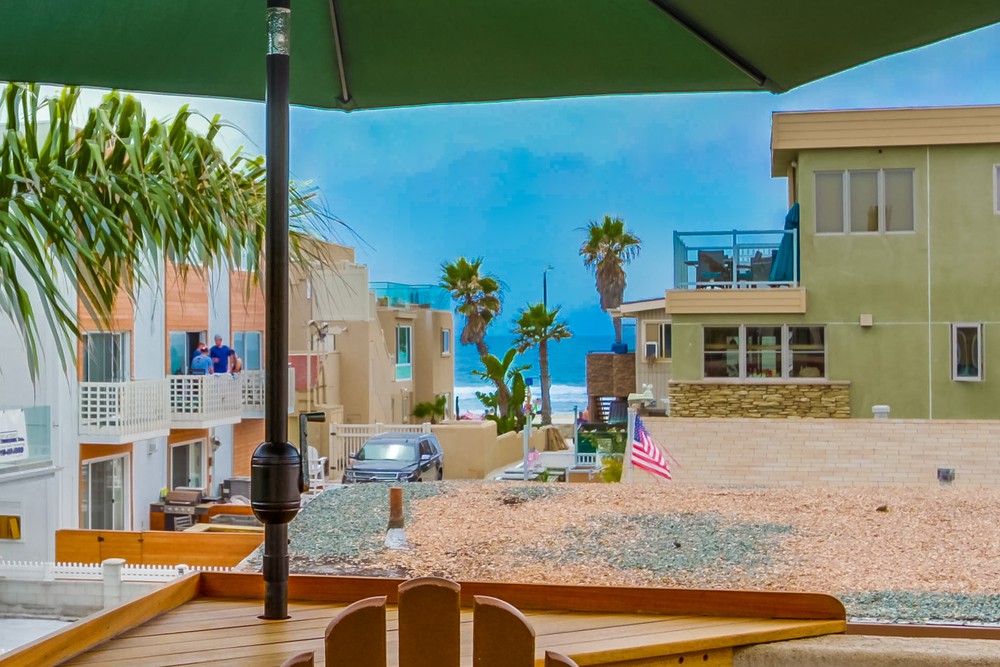 Virtual tour photo 40 of 60 for 736 Island Ct
