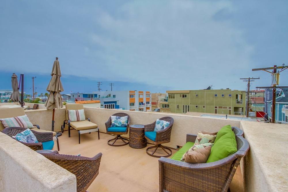 Virtual tour photo 43 of 60 for 736 Island Ct