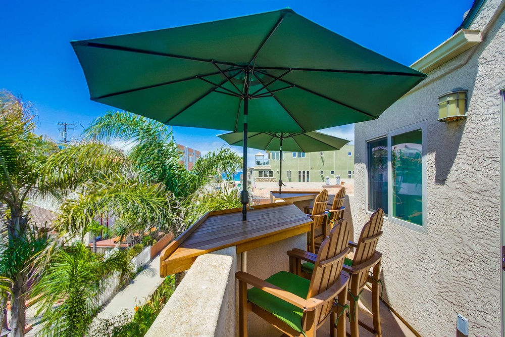 Virtual tour photo 52 of 60 for 736 Island Ct