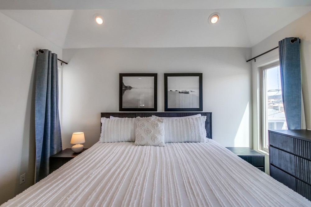 Virtual tour photo 58 of 60 for 736 Island Ct