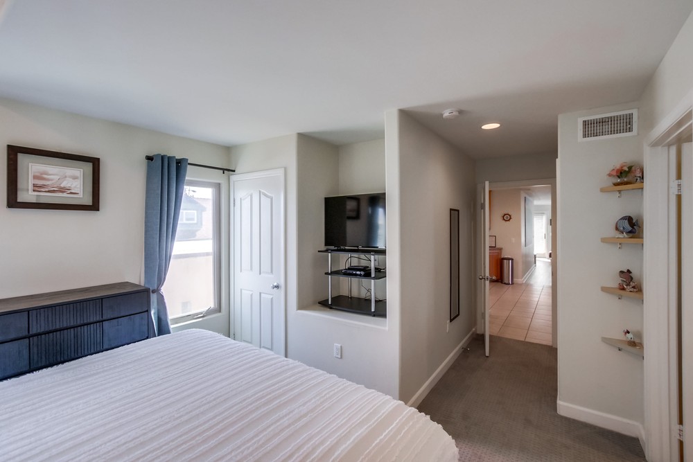 Virtual tour photo 60 of 60 for 736 Island Ct