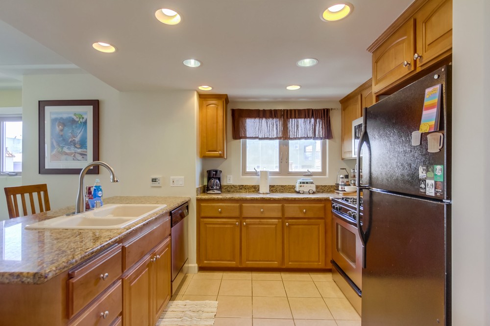 Virtual tour photo 19 of 53 for 736 Island Ct