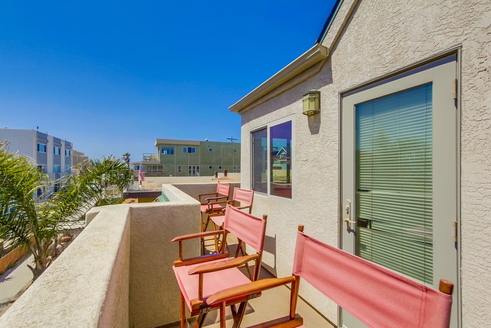 Virtual tour photo 23 of 53 for 736 Island Ct