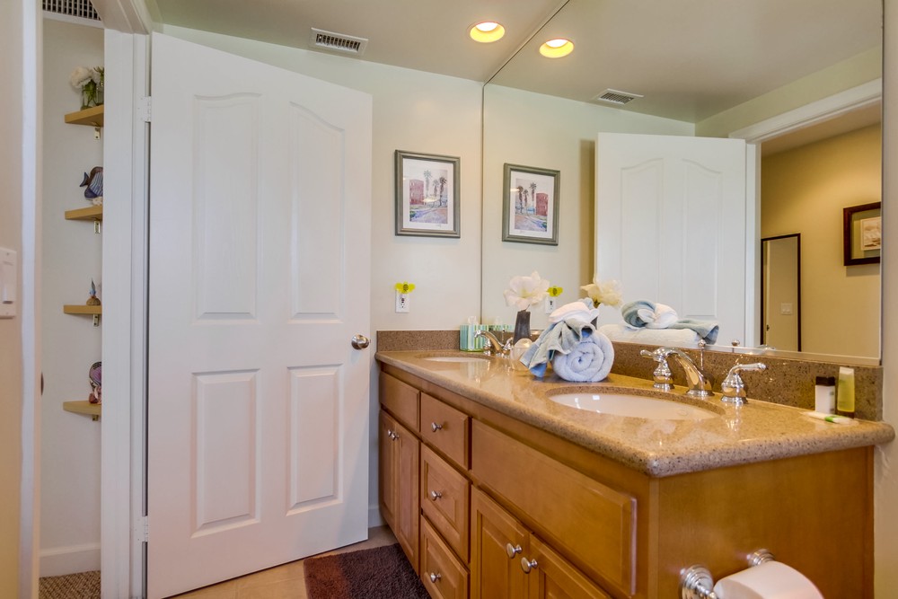 Virtual tour photo 31 of 53 for 736 Island Ct