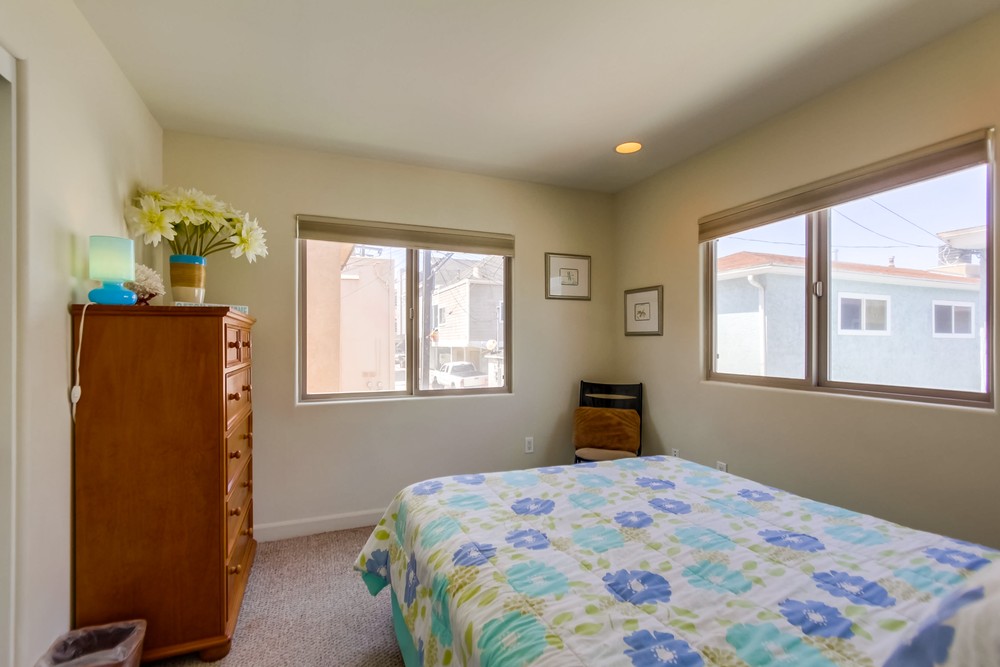 Virtual tour photo 33 of 53 for 736 Island Ct