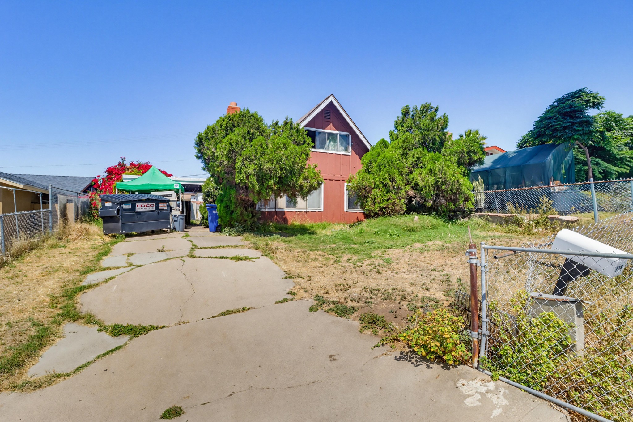 Virtual tour photo 1 of 34 for 736 Sacramento Ave