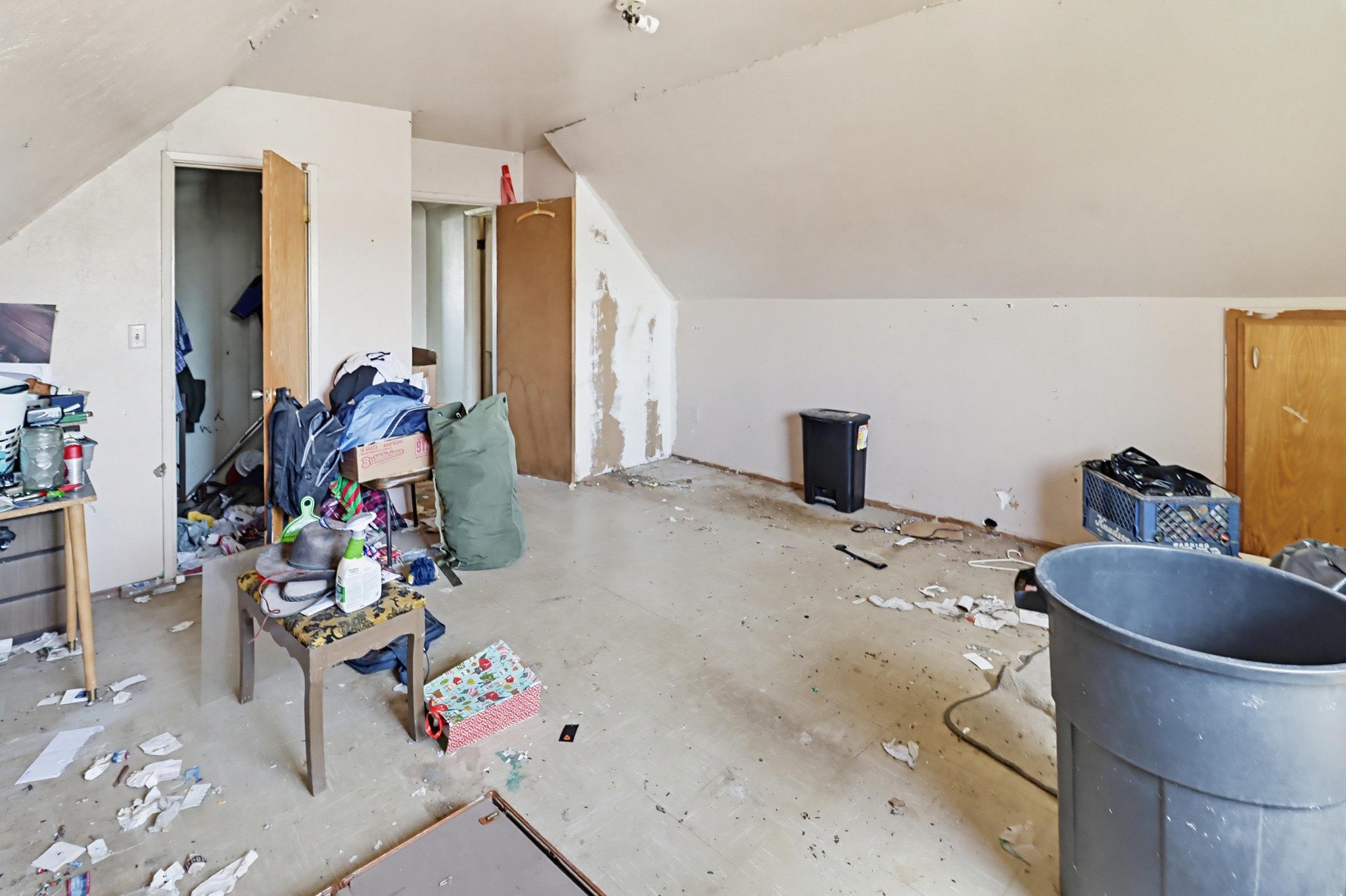 Virtual tour photo 26 of 34 for 736 Sacramento Ave