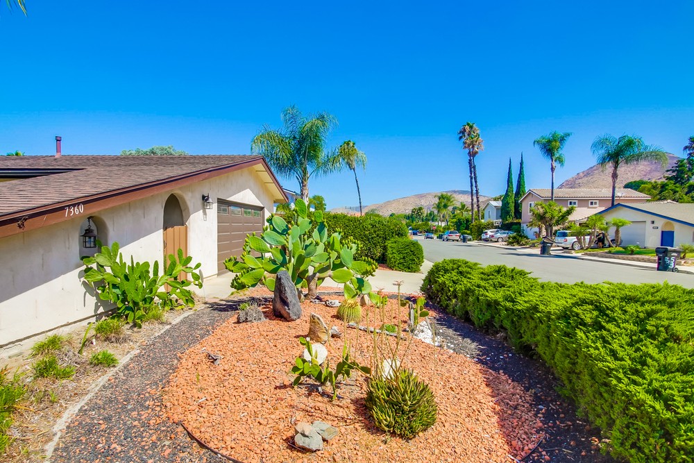 Virtual tour photo 8 of 53 for 7360 Melotte St