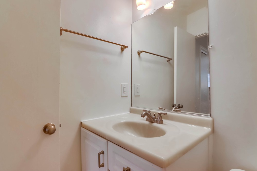 Virtual tour photo 32 of 76 for 737 Avalon Ct