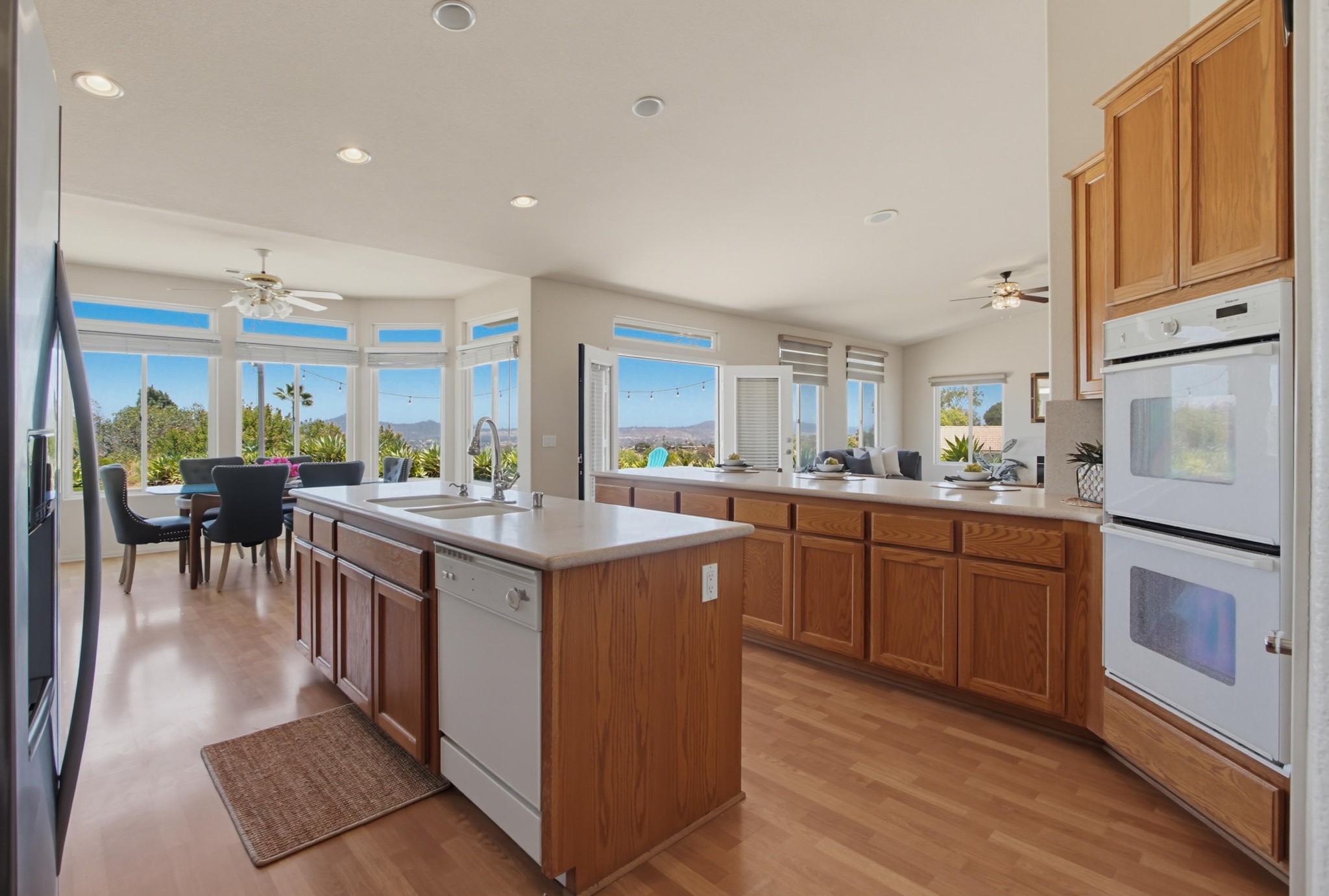 Virtual tour photo 23 of 83 for 737 Camelot Pkwy