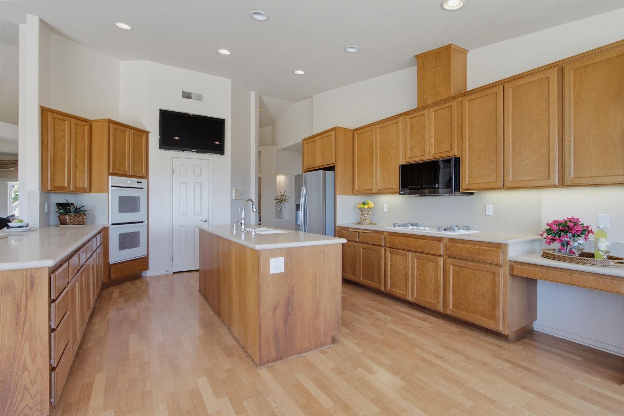 Virtual tour photo 24 of 83 for 737 Camelot Pkwy