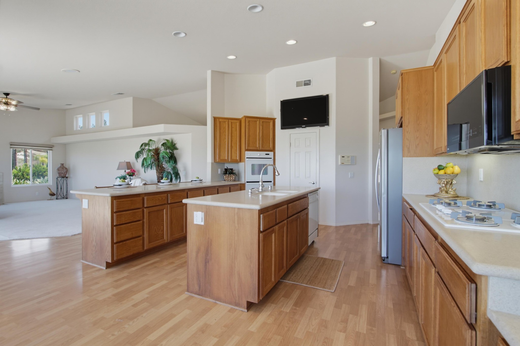 Virtual tour photo 25 of 83 for 737 Camelot Pkwy