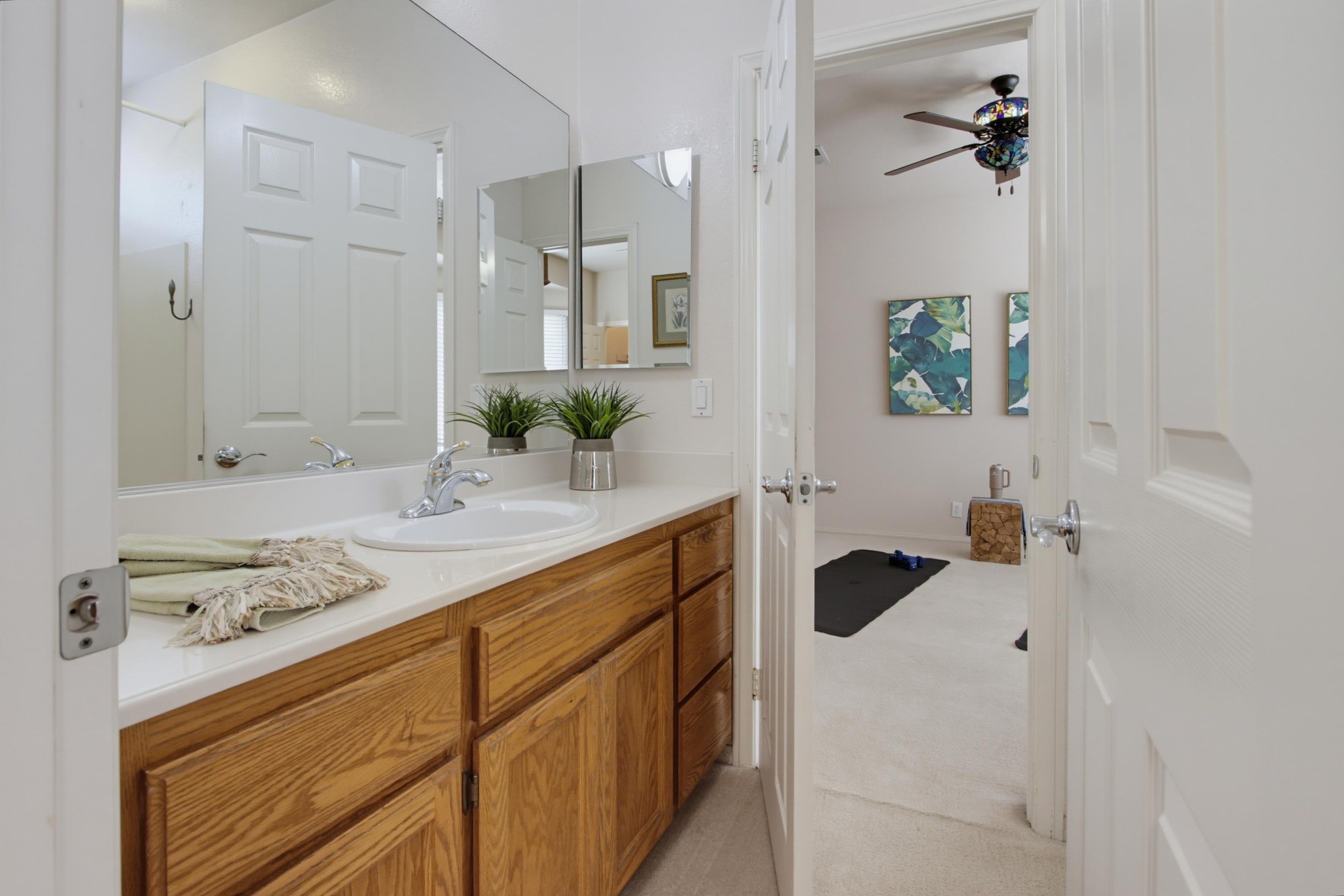 Virtual tour photo 52 of 83 for 737 Camelot Pkwy