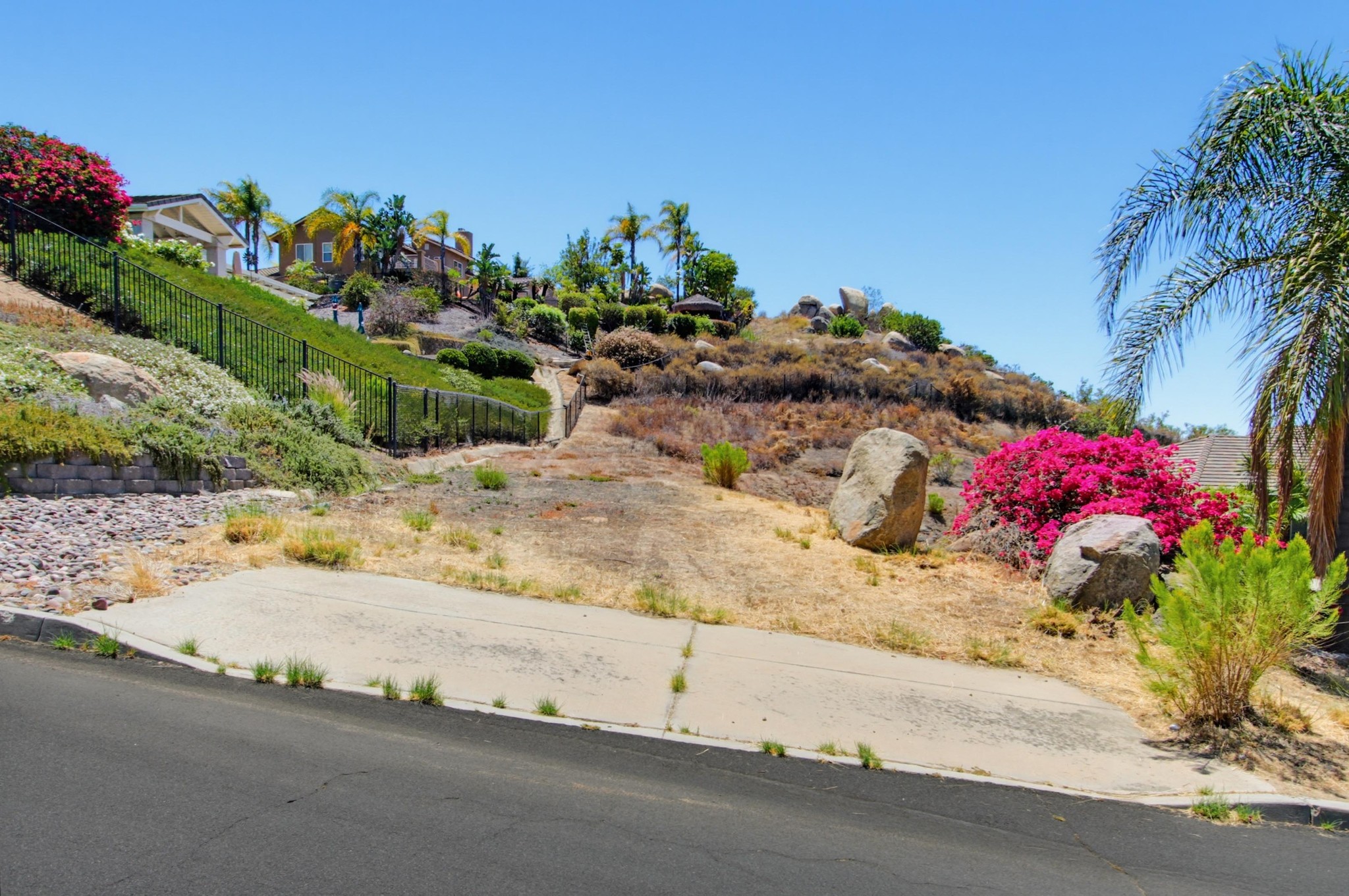 Virtual tour photo 82 of 83 for 737 Camelot Pkwy