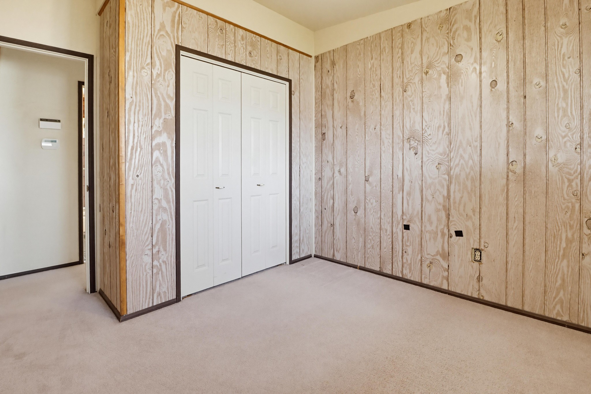 Virtual tour photo 23 of 41 for 737 Hemlock Ave