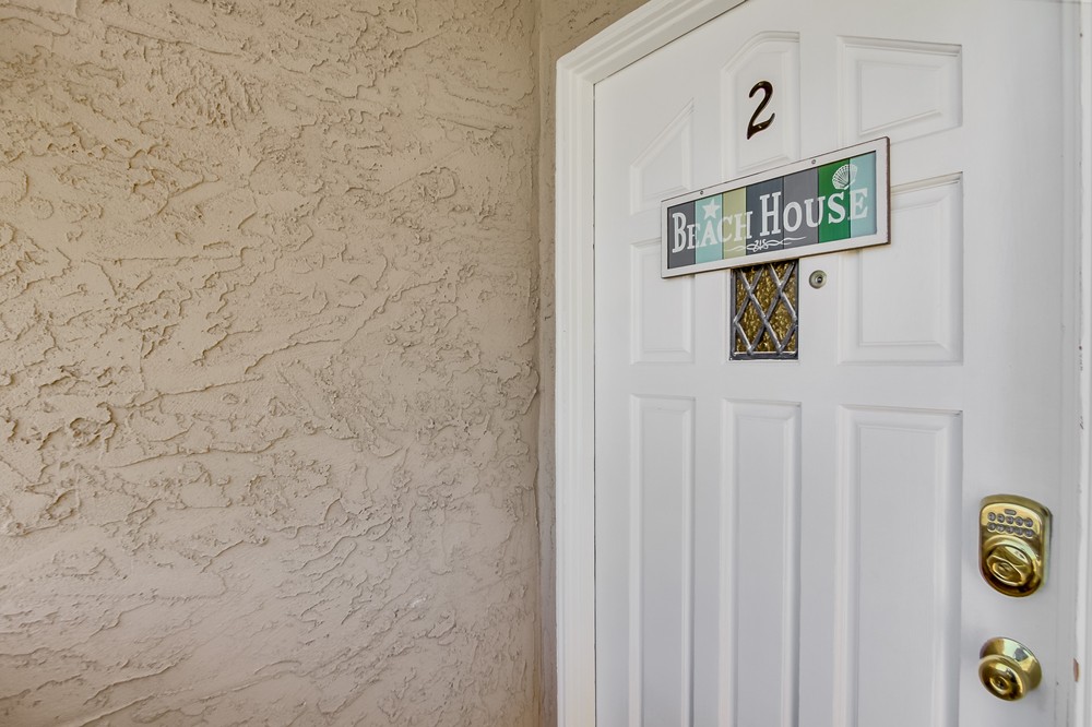 Virtual tour photo 6 of 44 for 737 Jamaica Court #2